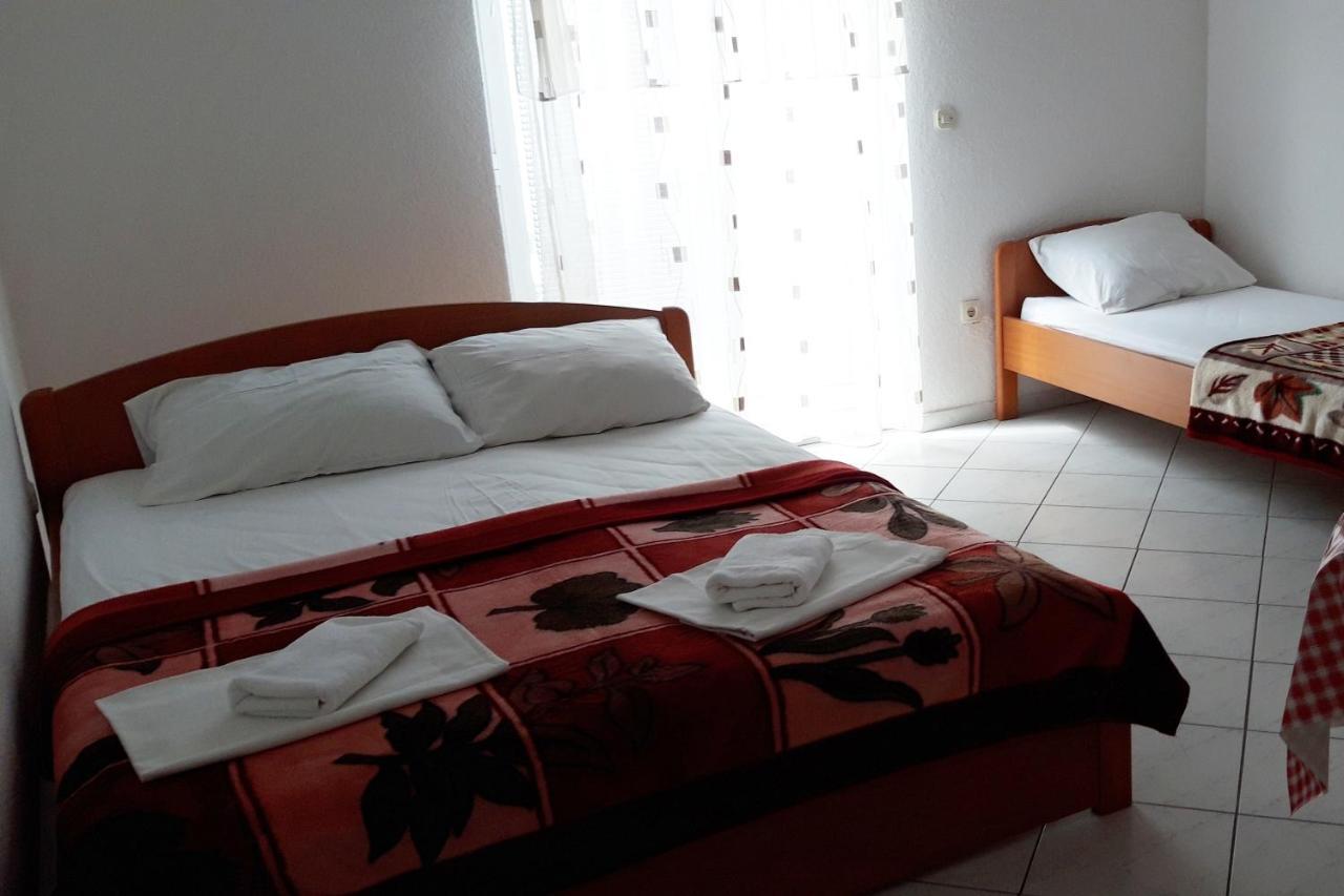 Apartments By The Sea Podaca, Makarska - 6745 エクステリア 写真