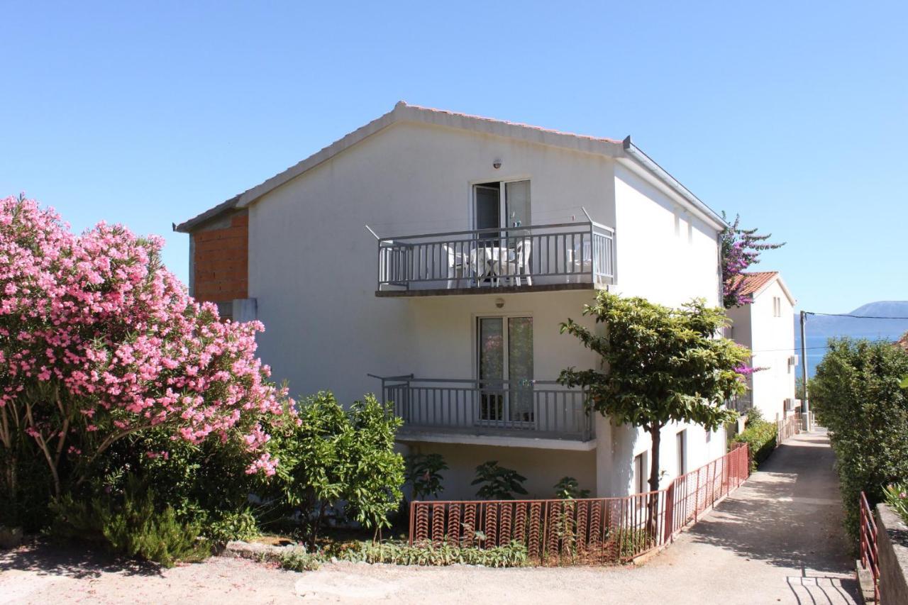 Apartments By The Sea Podaca, Makarska - 6745 エクステリア 写真